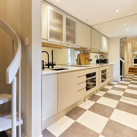 The Designers Suite Kensington - Stylish 1Bdr Flat Лондон Экстерьер фото
