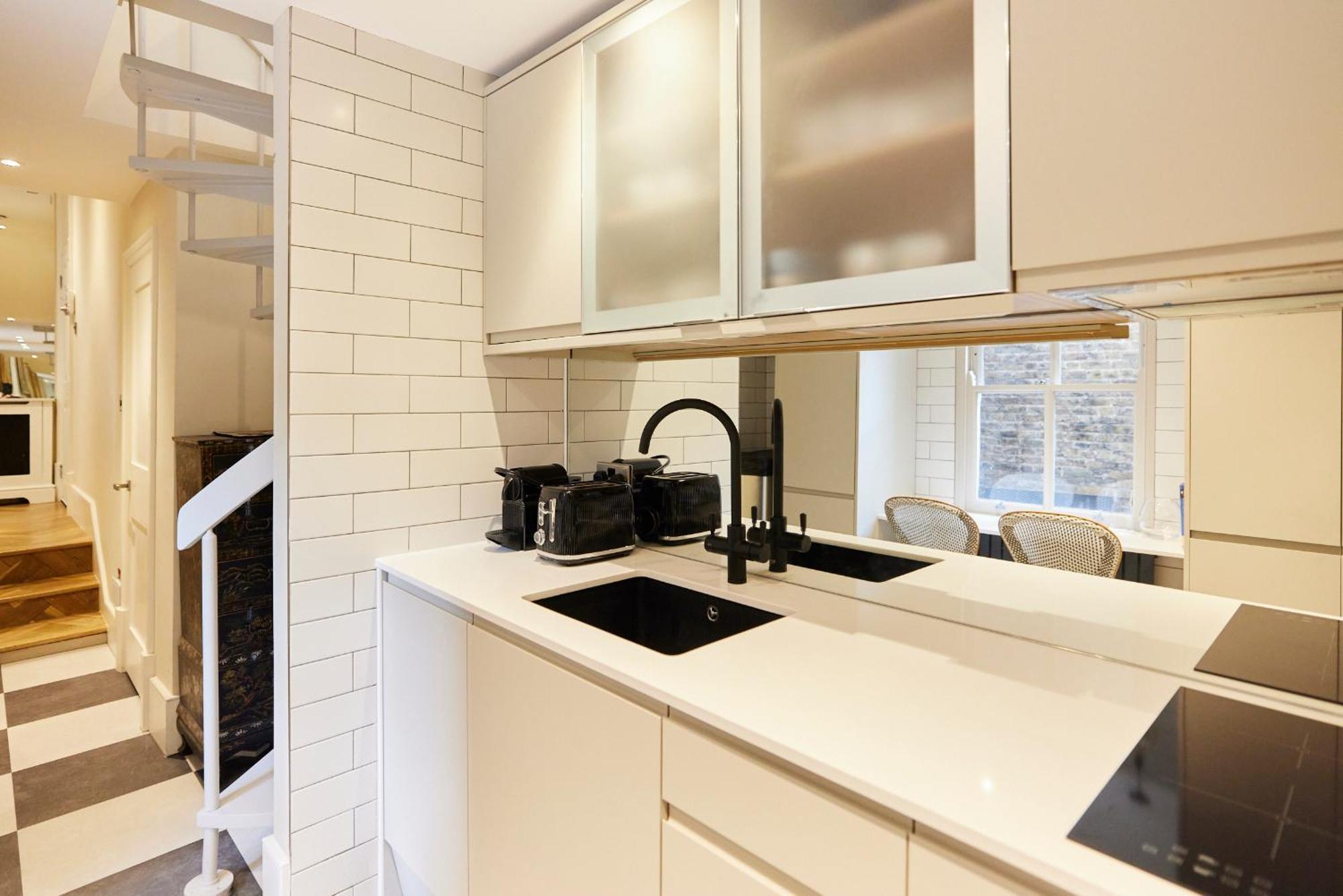 The Designers Suite Kensington - Stylish 1Bdr Flat Лондон Экстерьер фото